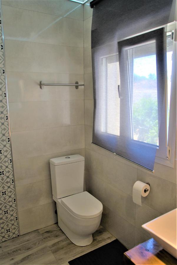 Blanco Con Piscina Privada *